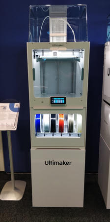 Ultimaker S5 Pro Bundle 3D printer